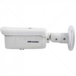 4MP AcuSense Bullet Camera - 4mm Fixed Lens - Strobe and Siren - IP67